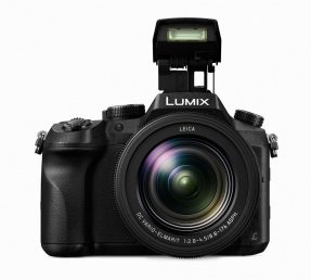 Panasonic LUMIX DMC-FZ2000