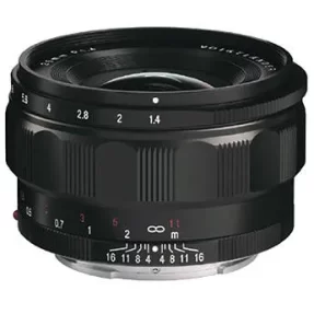 Voigtlander Nokton Classic 35mm F/1.4 E-Mount zwart