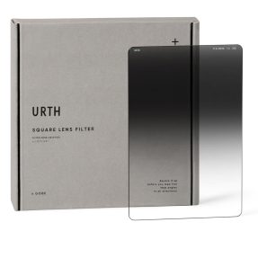 Urth 100 x 150mm Soft Graduated ND16 (4 Stop) Filter (Plus+)